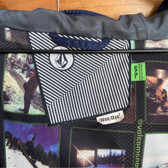 Volcom Stone Block Snowboard Jacket - Picture 14 of 14